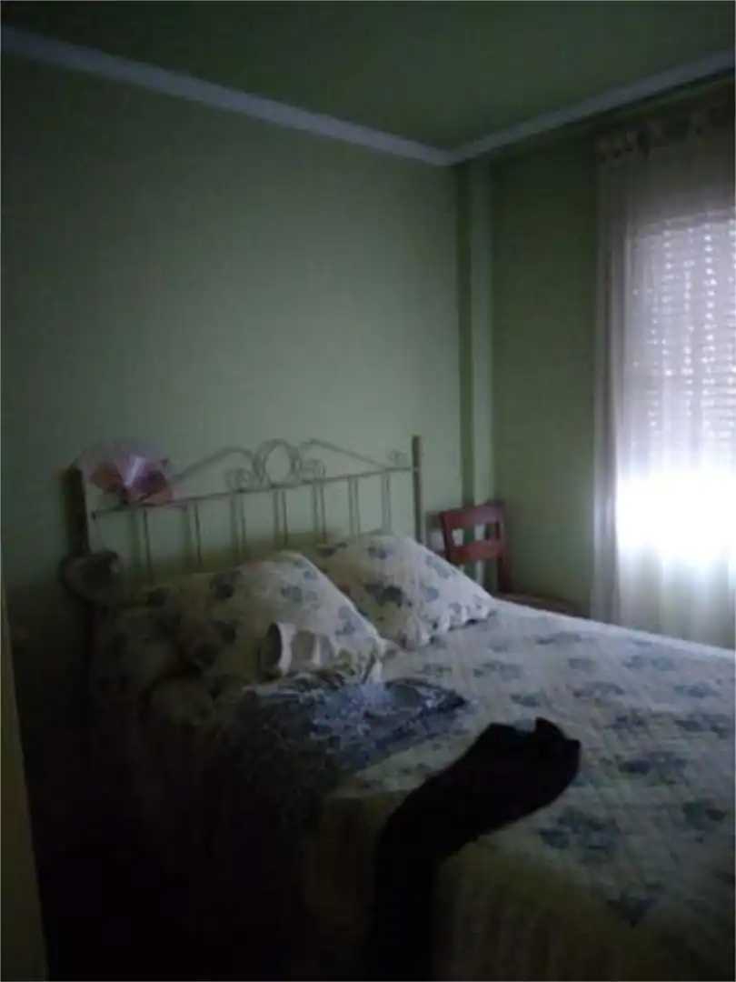 Flat for rent in Lalín Bedroom of Flat for rent in Lalín with Heating, Storage room and Furnished