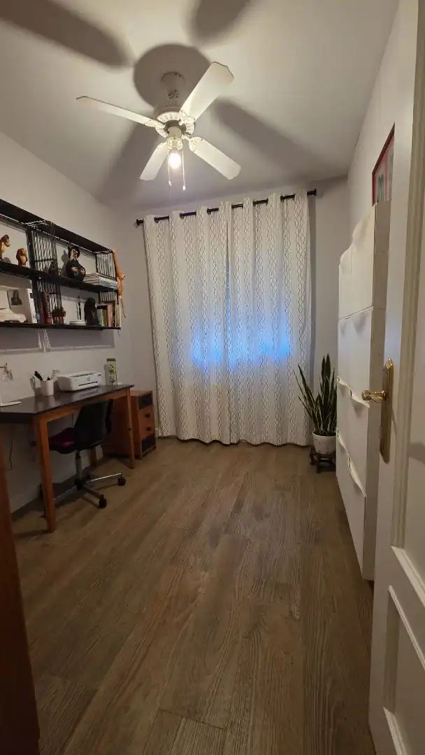 Casa adosada en venta en Avenida Felipe Corchero, 5, Norte Habitación de Casa adosada en venta en Mérida con Aire acondicionado