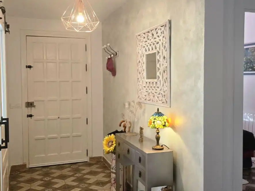 Houses for sale in Calle Valencia, 13, Chiva Houses for sale in Chiva with Air Conditioner, Terrace and Swimming Pool