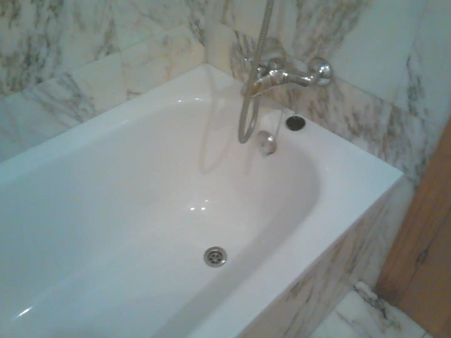 Apartamento de alquiler en Calle del Postigo Bajo, 14, Santo Domingo - El Campillín Baño de Apartamento de alquiler en Oviedo con Calefacción, Jardín privado y Parquet