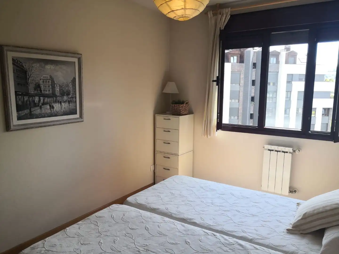 Apartamento de alquiler en Calle del Postigo Bajo, 14, Santo Domingo - El Campillín Habitación de Apartamento de alquiler en Oviedo con Calefacción, Jardín privado y Parquet