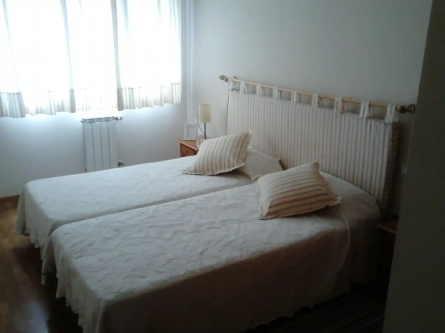 Apartamento de alquiler en Calle del Postigo Bajo, 14, Santo Domingo - El Campillín Habitación de Apartamento de alquiler en Oviedo con Calefacción, Jardín privado y Parquet