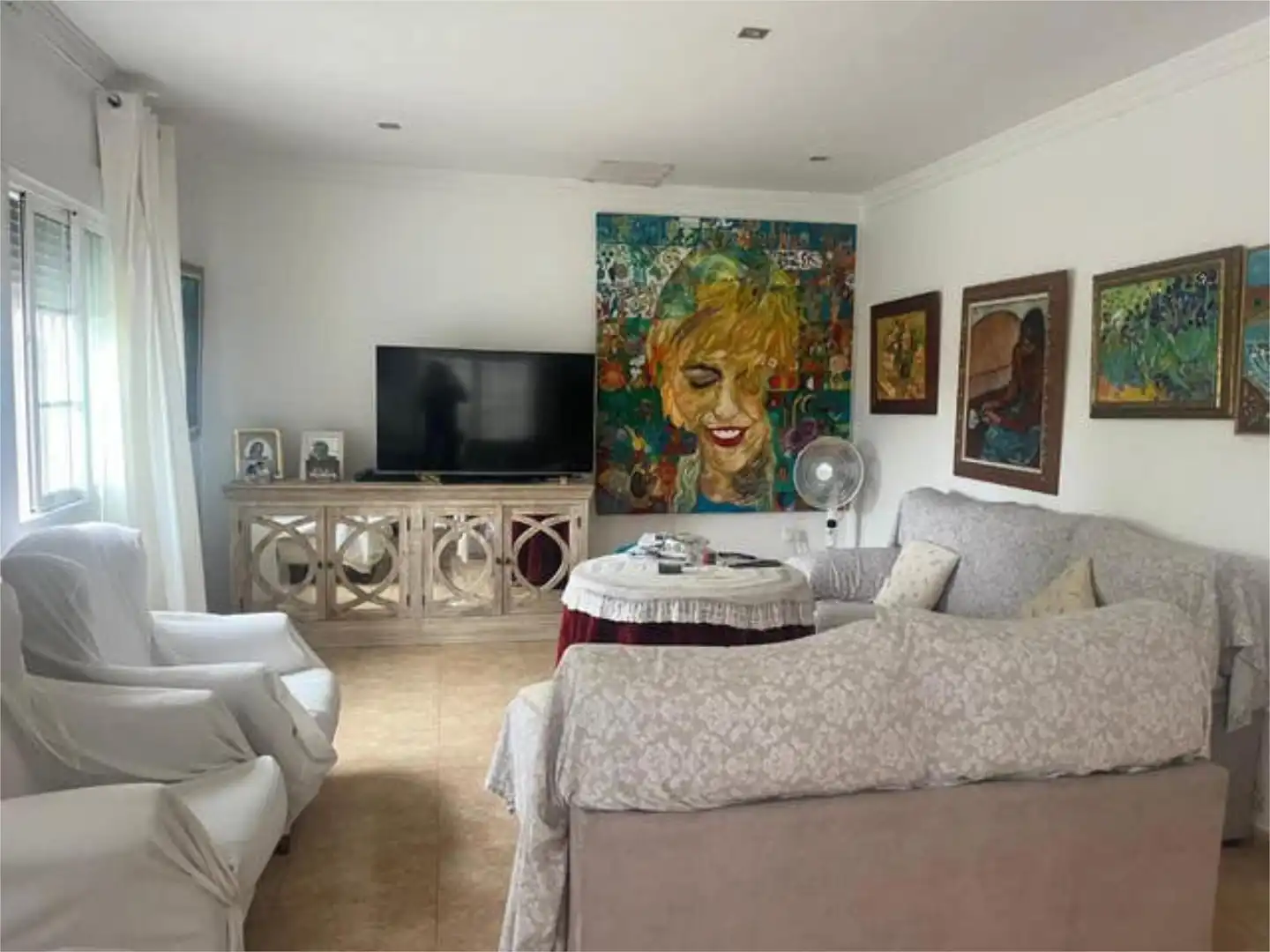 Casa adosada en venta en Cazalla Sala de estar de Casa adosada en venta en Lorca