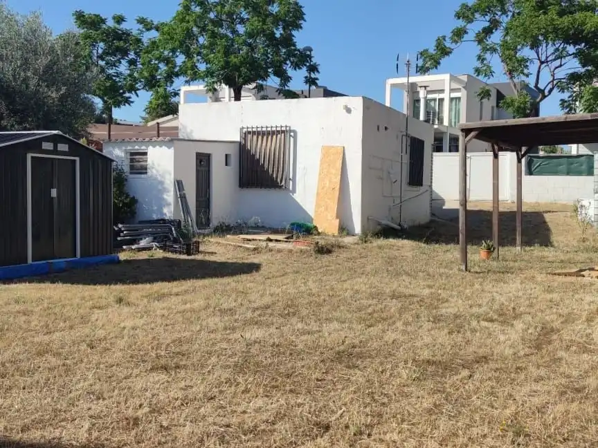 Houses for sale in Vilanova i la Geltrú  with Private garden and Storage room