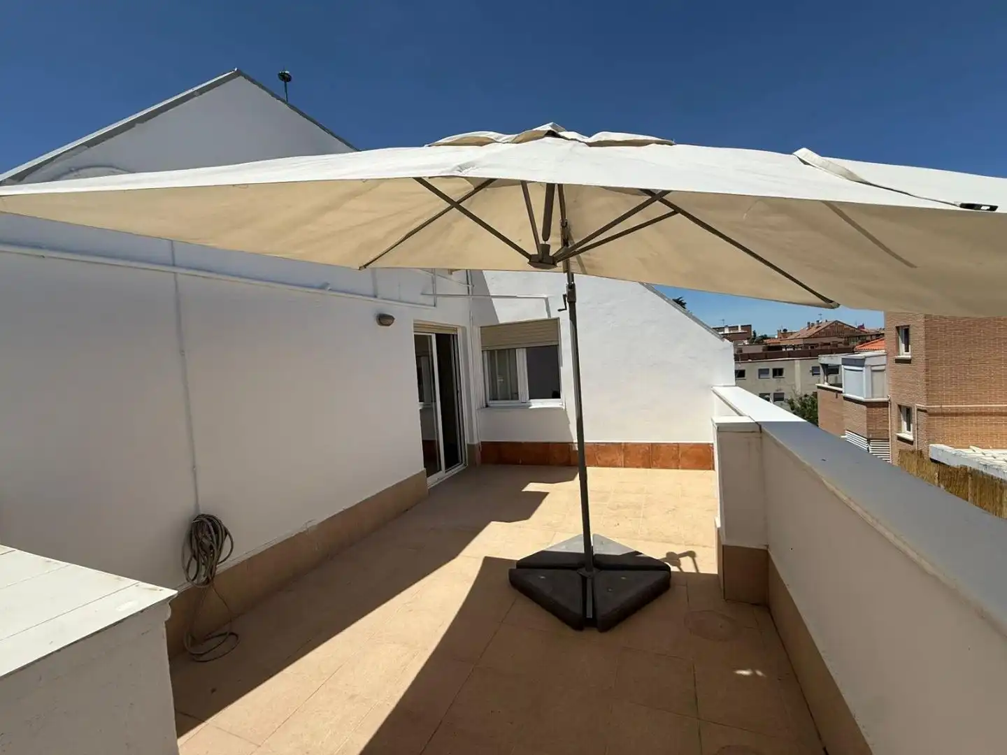 Piso de alquiler en Calle Sánchez Díaz, 6, Quintana Terraza de Piso de alquiler en Madrid con Aire acondicionado, Calefacción y Terraza