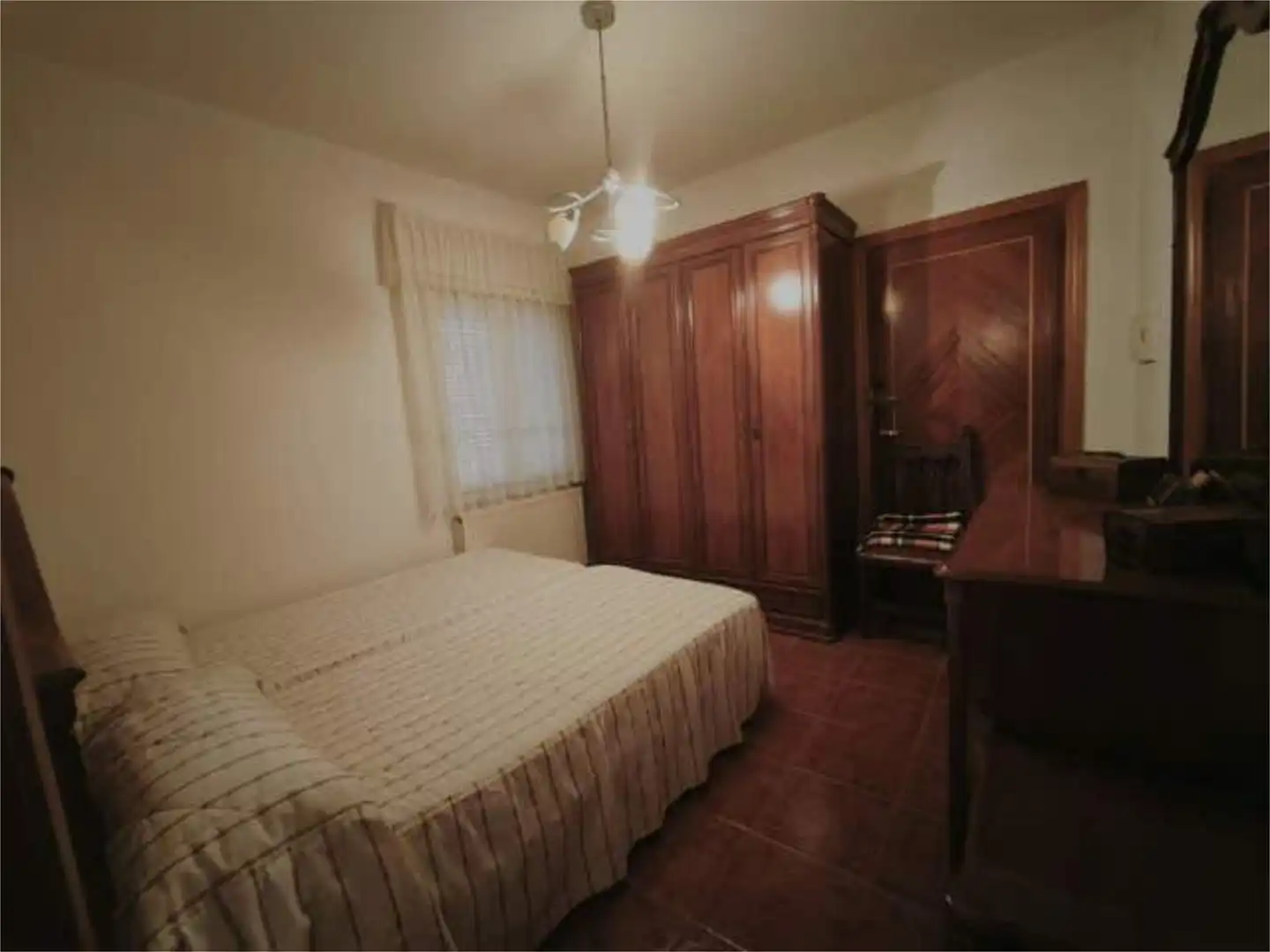 Casa o chalet en venta en Mazarambroz Habitación de Casa o chalet en venta en Mazarambroz con Calefacción, Trastero y Amueblado
