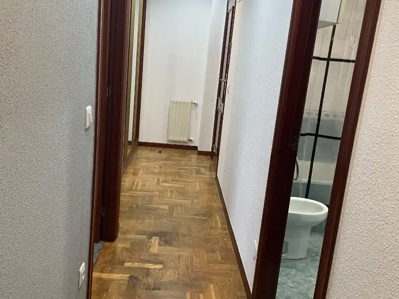 Apartament de lloguer a Calle del Padre Buenaventura de Paredes, 6, Milán - Pumarín Apartament de lloguer en Oviedo