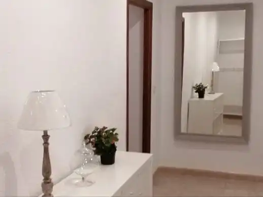 Flat for rent in Calle Marquesa de Valdeiglesias, 1, Córdoba Capital Flat for rent in Córdoba Capital with Air Conditioner and Terrace