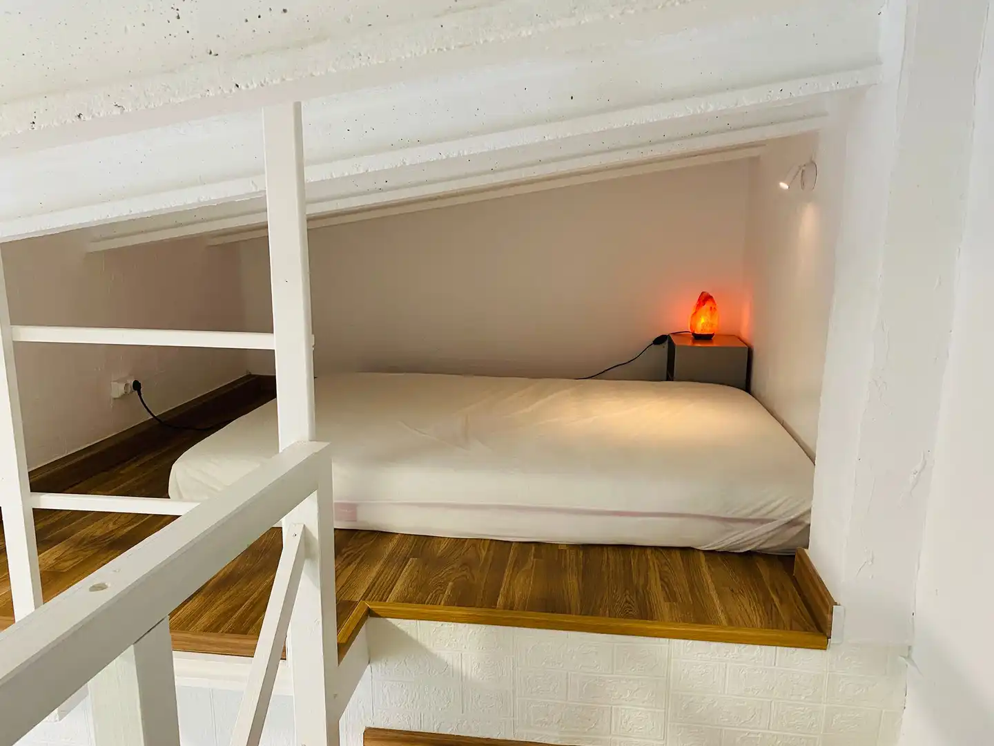 Room in Carrer de la Formiga, 107, Banyoles Bedroom of Ground floor for share in Banyoles with Air Conditioner, Heating and Private garden