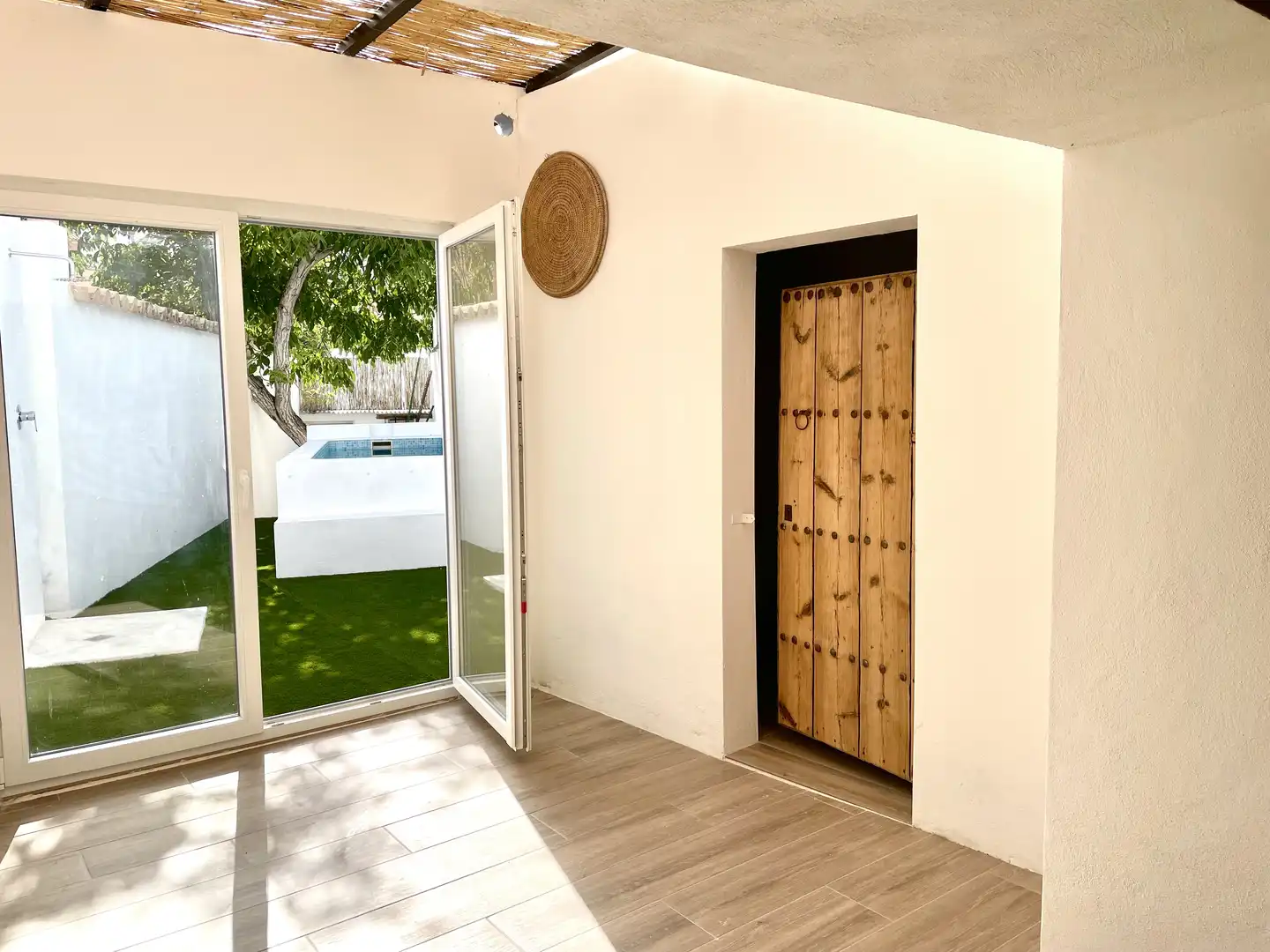 Casa adosada en venta en Calle Cruz, 13, Hinojosas de Calatrava Casa adosada en venta en Hinojosas de Calatrava con Aire acondicionado, Calefacción y Jardín privado