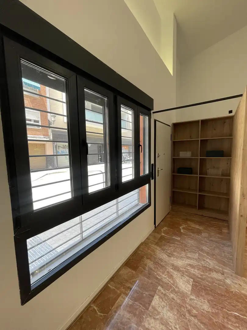Piso de alquiler en Carrer de Maria Auxiliadora, 21, Torrefiel Piso de alquiler en Valencia Capital con Aire acondicionado