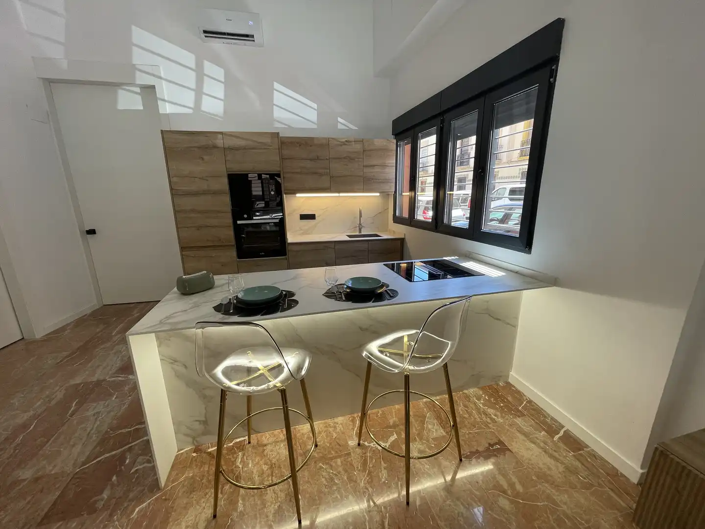 Piso de alquiler en Carrer de Maria Auxiliadora, 21, Torrefiel Cocina de Piso de alquiler en Valencia Capital con Aire acondicionado