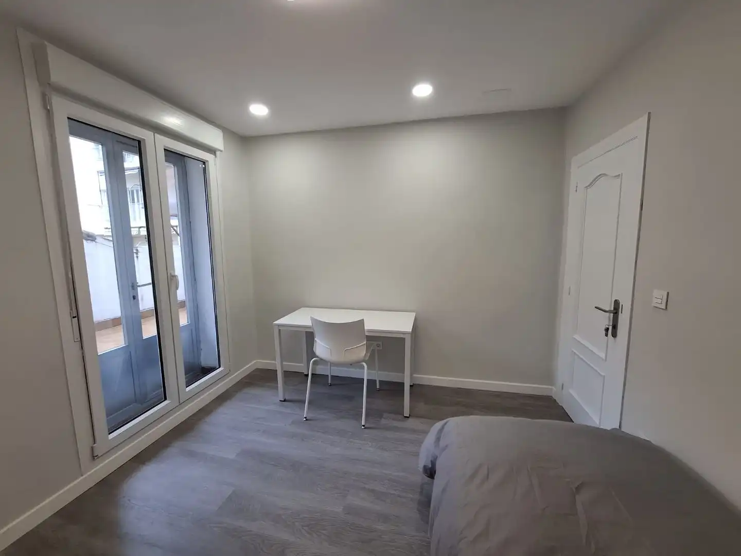 Flat for rent in Calle Marqués de la Ensenada, 36, Residencia Flat for rent in Logroño with Heating, Parquet flooring and Terrace