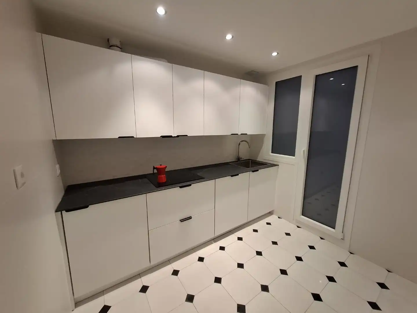 Flat for rent in Calle Marqués de la Ensenada, 36, Residencia Kitchen of Flat for rent in Logroño with Heating, Parquet flooring and Terrace