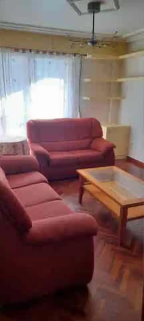 Sala de estar de Piso de alquiler en Celanova con Calefacción y Amueblado