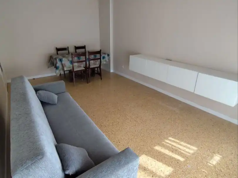 Flat for rent in Paseo de la Constitución, 12, San Millán - Ayuntamiento Living room of Flat for rent in Logroño with Heating, Furnished and Balcony