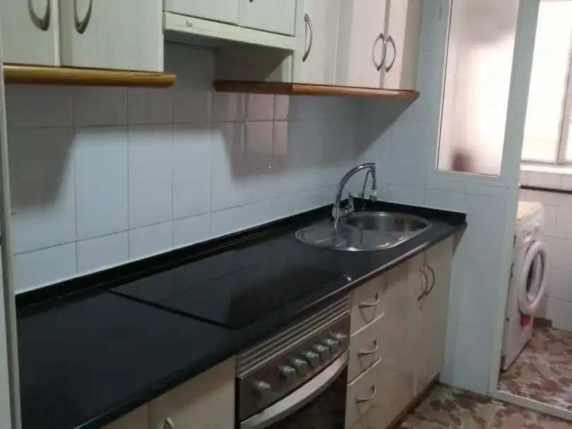 Piso de alquiler en Paseo Duques de Lugo, 8, El Ranero Cocina de Piso de alquiler en Murcia con Aire acondicionado, Jardín privado y Trastero