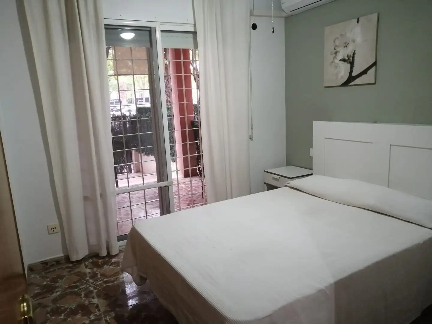 Piso de alquiler en Paseo Duques de Lugo, 8, El Ranero Habitación de Piso de alquiler en Murcia con Aire acondicionado, Jardín privado y Trastero