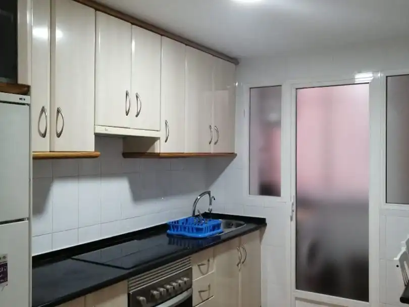 Piso de alquiler en Paseo Duques de Lugo, 8, El Ranero Cocina de Piso de alquiler en Murcia con Aire acondicionado, Jardín privado y Trastero