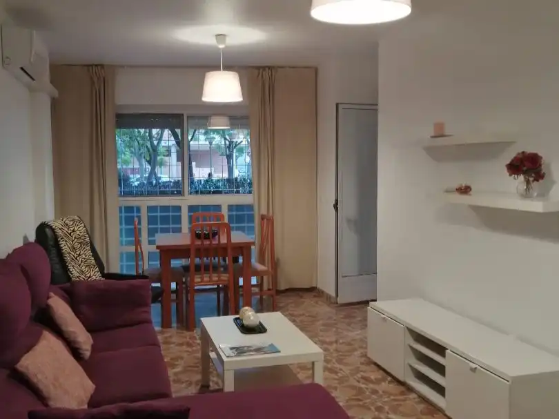 Piso de alquiler en Paseo Duques de Lugo, 8, El Ranero Sala de estar de Piso de alquiler en Murcia con Aire acondicionado, Jardín privado y Trastero
