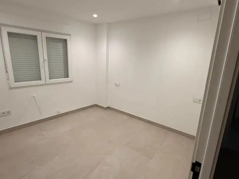 Flat for rent in Ancha de Gracia, 3, Camino de Ronda Flat for rent in Granada Capital with Air Conditioner