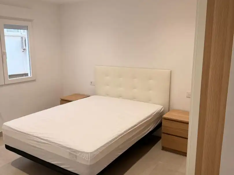 Flat for rent in Ancha de Gracia, 3, Camino de Ronda Bedroom of Flat for rent in Granada Capital with Air Conditioner
