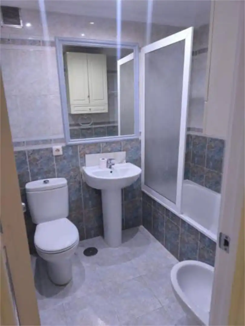 Badezimmer von Wohnung zur Miete in Jerez de la Frontera