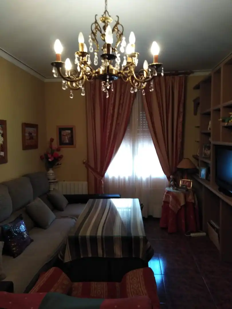 Maisonette zum Verkauf in Avenida Pablo Ruiz Picasso, 58, Archidona Wohnzimmer von Maisonette zum Verkauf in Archidona mit Klimaanlage, Heizung und Privatgarten