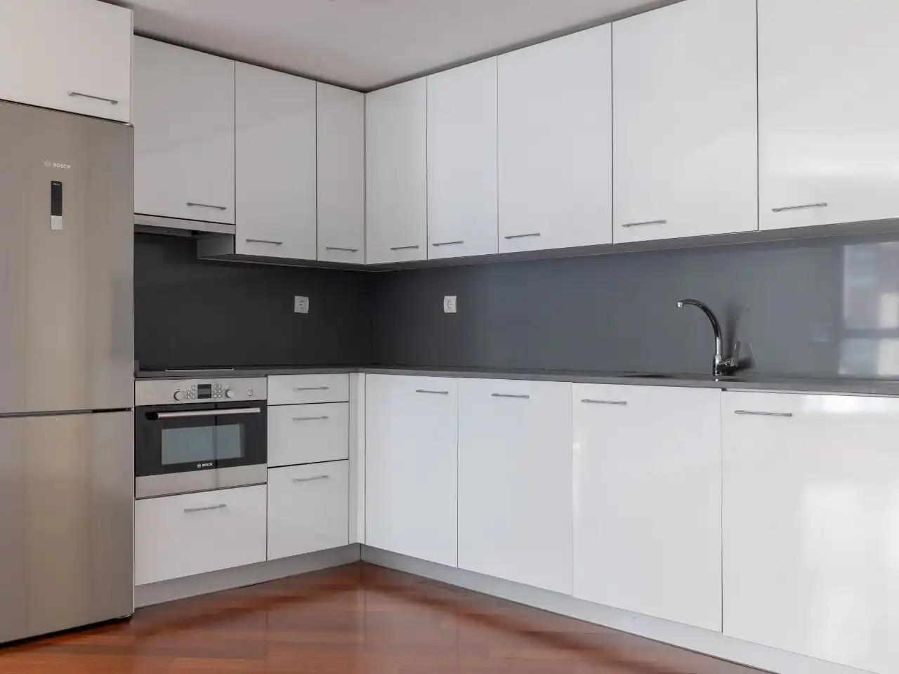 Piso de alquiler en Calle de Carlos y Guillermo Fernández Shaw, 1, Adelfas Cocina de Piso de alquiler en Madrid con Aire acondicionado, Calefacción y Parquet