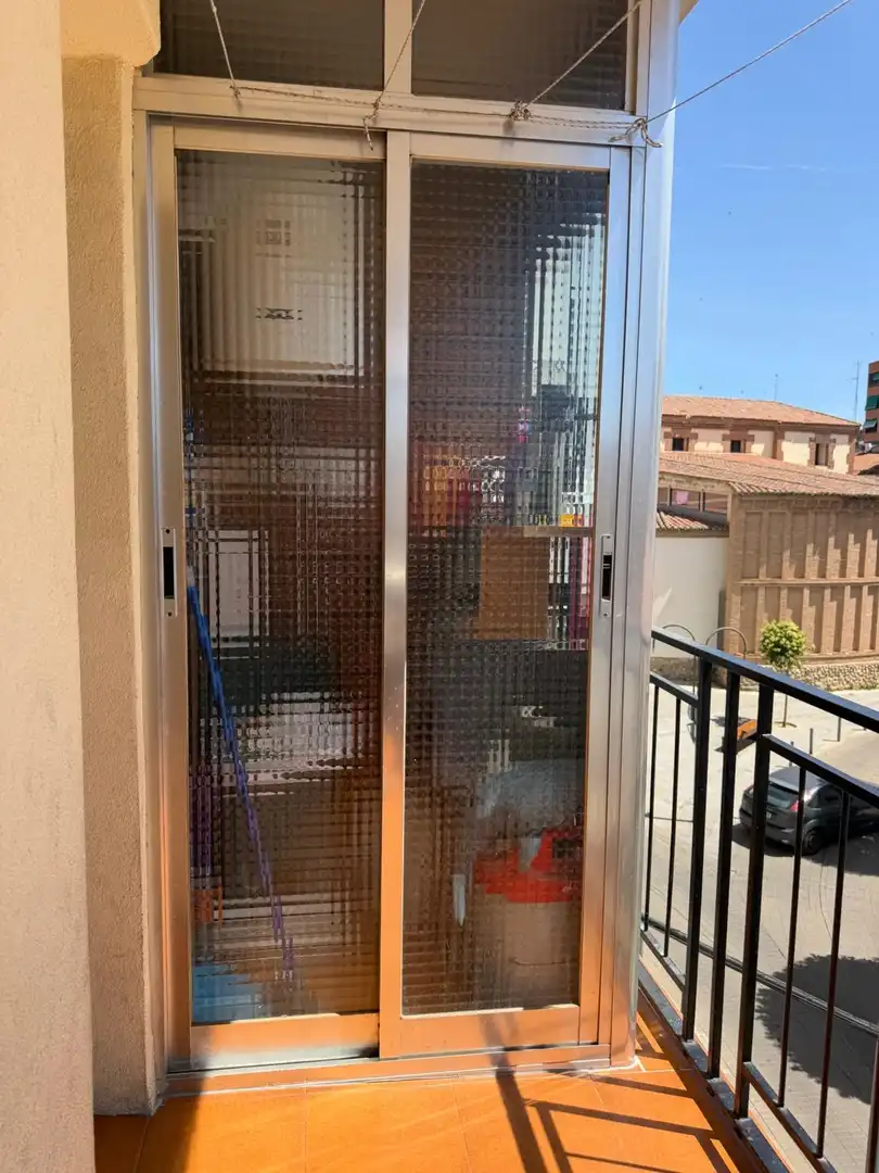 Flat for rent in Calle Cuatro, 8, Centro Balcony of Flat for rent in Móstoles with Air Conditioner, Terrace and Balcony