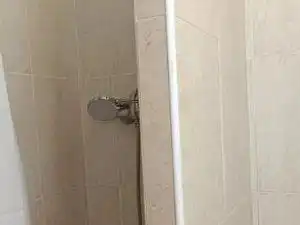 Study for rent in Carrer del Llobregós, 170, El Carmel Bathroom of Study for rent in Barcelona with Furnished