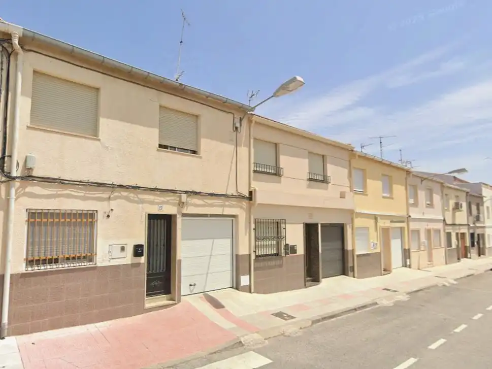 Casa adosada en venda a Carrer les Eres, 48, Ibi Vista exterior de Casa adosada en venda en Ibi