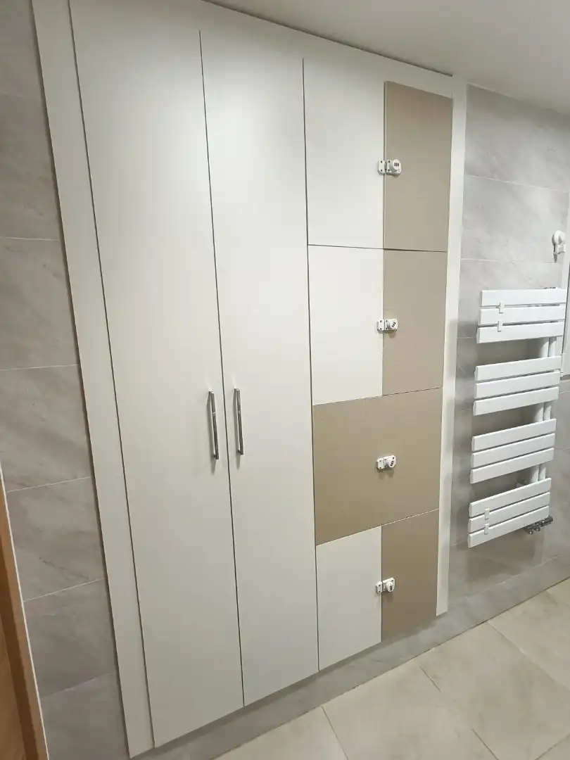 Zimmer in Calle San Basilio, 2, San Francisco Javier Schlafzimmer von Wohnung zur untervermieten in Granada mit Klimaanlage, Heizung und Möbliert