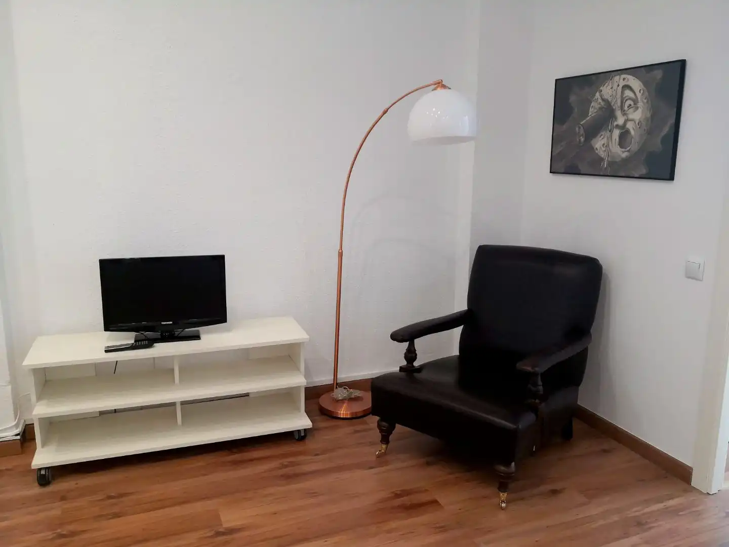 Flat for rent in Carrer d'Ernest Anastasio, El Cabanyal - El Canyamelar Living room of Flat for rent in Valencia with Air Conditioner, Heating and Parquet flooring