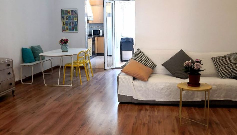 Flat for rent in Carrer D'ernest Anastasio, 66b, El Cabanyal - El Canyamelar, Valencia Capital - image 1 Photo 1 of Flat for rent in Carrer D'ernest Anastasio, 66b, El Cabanyal - El Canyamelar, Valencia Capital