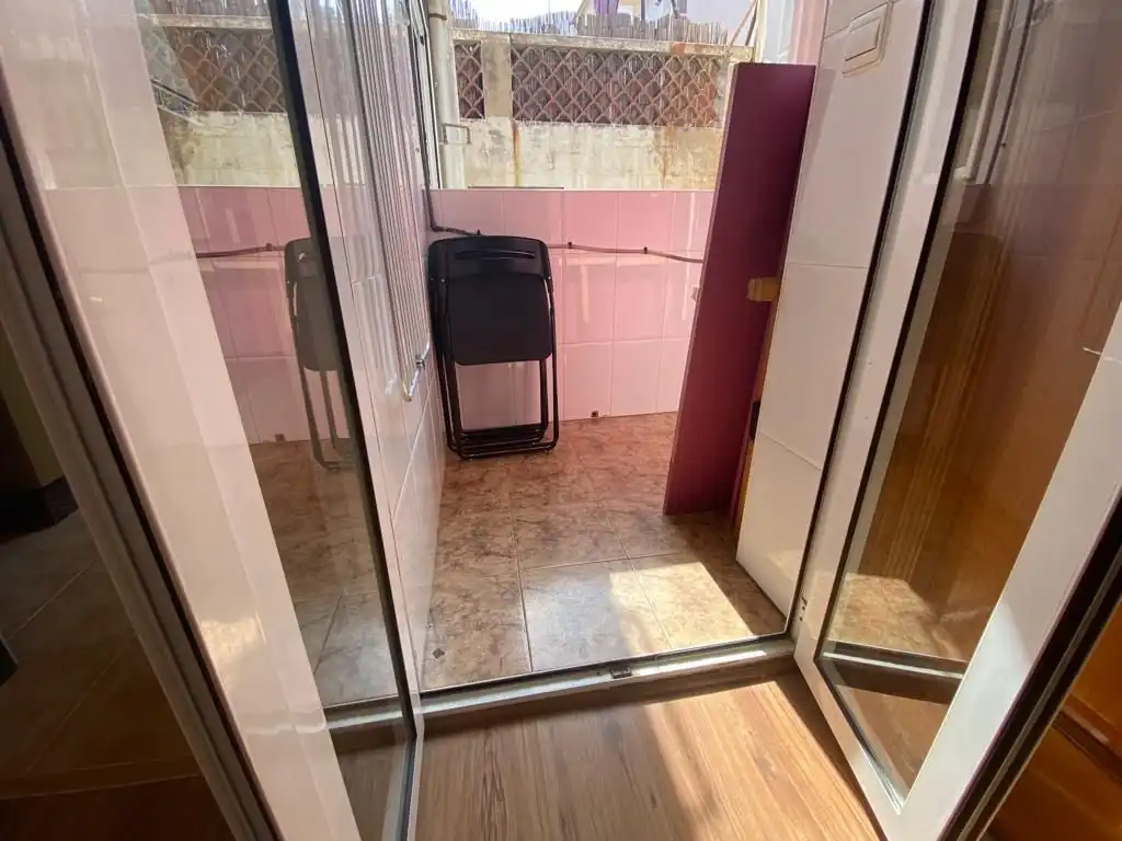 Flat for rent in Carrer d'Ernest Anastasio, El Cabanyal - El Canyamelar Balcony of Flat for rent in Valencia with Air Conditioner, Heating and Parquet flooring