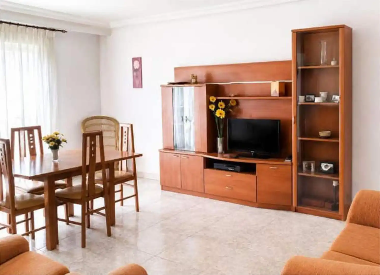 Flat for rent in San Bernardo Living room of Flat for rent in Salamanca with Heating, Terrace and Furnished