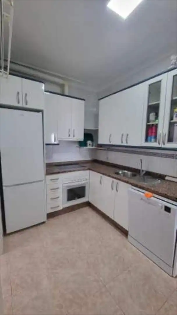 Flat for rent in El Tardón - El Carmen Kitchen of Flat for rent in Sevilla with Furnished