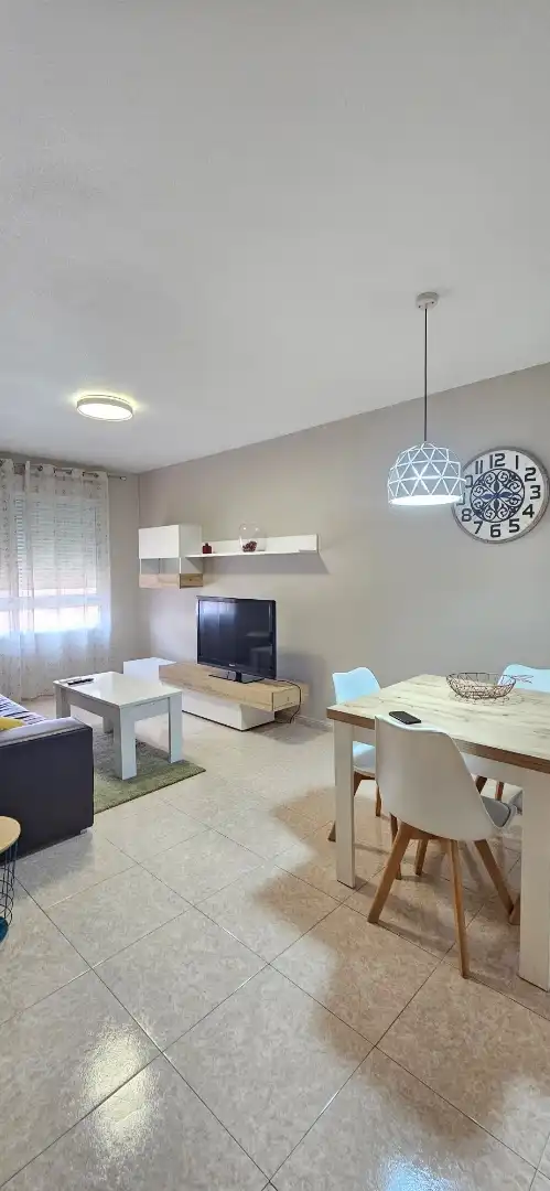 Pis de lloguer a Avenida del Palmar, 42, San Pio X Sala d'estar de Pis de lloguer en Murcia amb Aire condicionat, Calefacció i Moblat