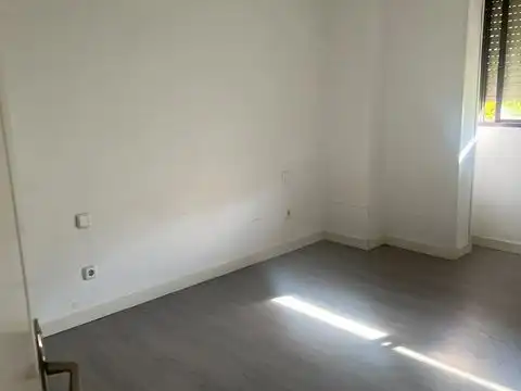 Piso de alquiler en Calle Acamar, 17, Aravaca Habitación de Piso de alquiler en Madrid Capital con Aire acondicionado, Terraza y Piscina