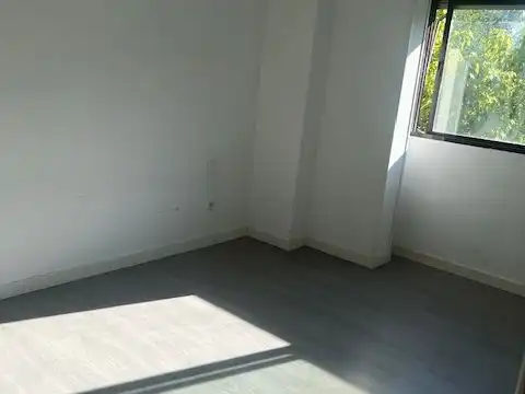 Piso de alquiler en Calle Acamar, 17, Aravaca Habitación de Piso de alquiler en Madrid Capital con Aire acondicionado, Terraza y Piscina