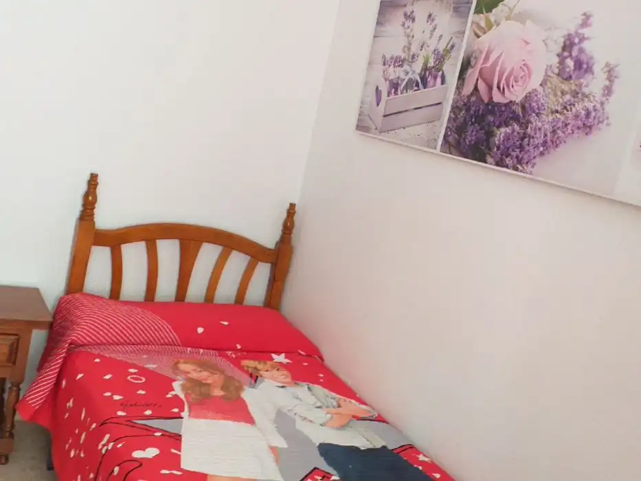 Room in Calle General Manuel Saavedra Palmeiro, Santa Marina Room in Calle General Manuel Saavedra Palmeiro, Santa Marina