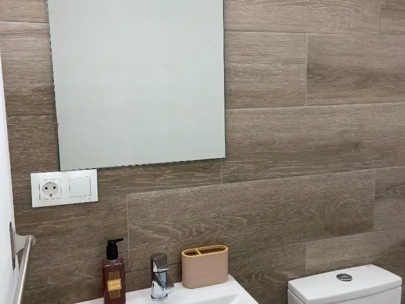 Bany de Pis de lloguer en Córdoba amb Aire condicionat, Calefacció i Parquet