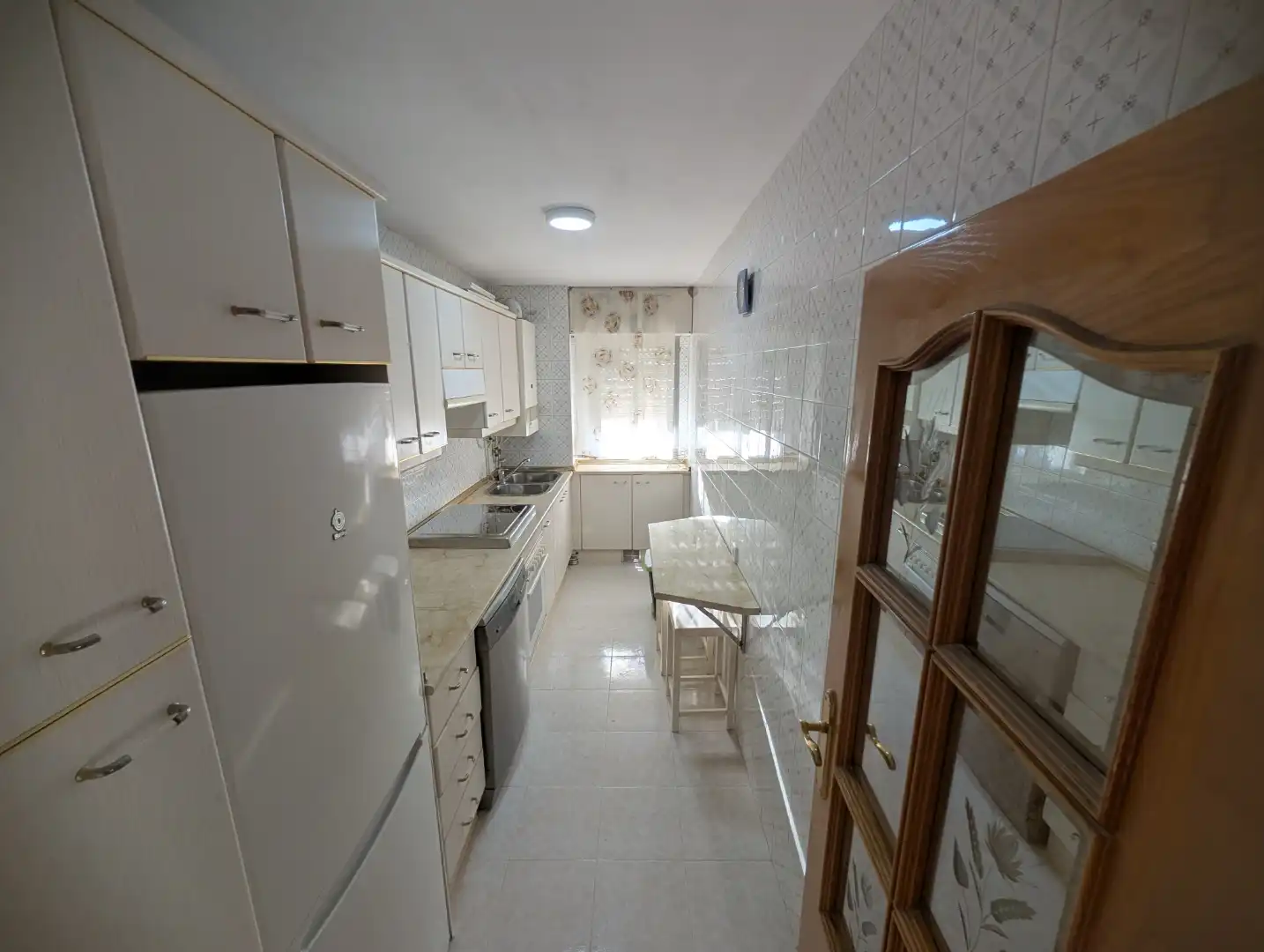 Piso de alquiler en Calle de la Isla de Rodas, 36, Tres Olivos - Valverde Cocina de Piso de alquiler en Madrid con Calefacción, Parquet y Amueblado