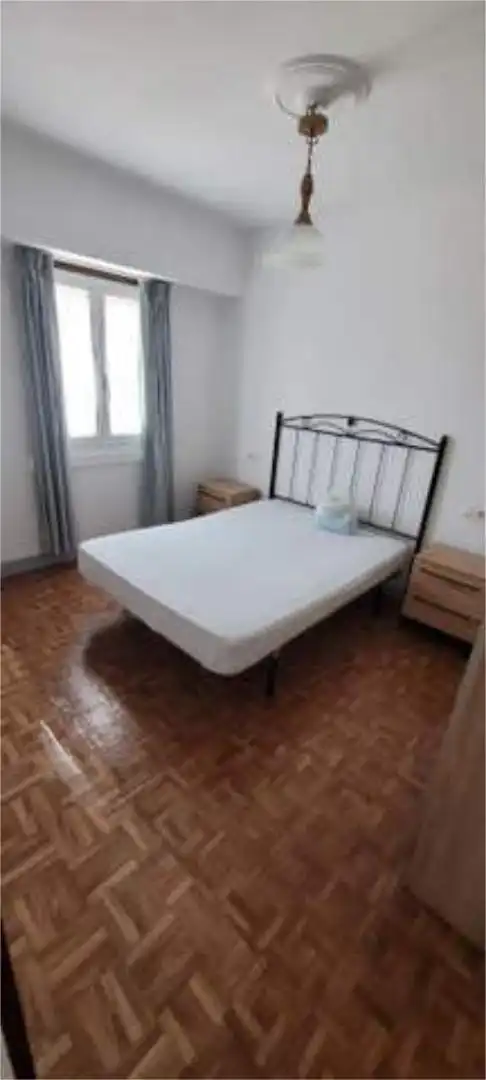 Flat for rent in Monte Alto - Zalaeta - Atocha Bedroom of Flat for rent in A Coruña Capital with Furnished