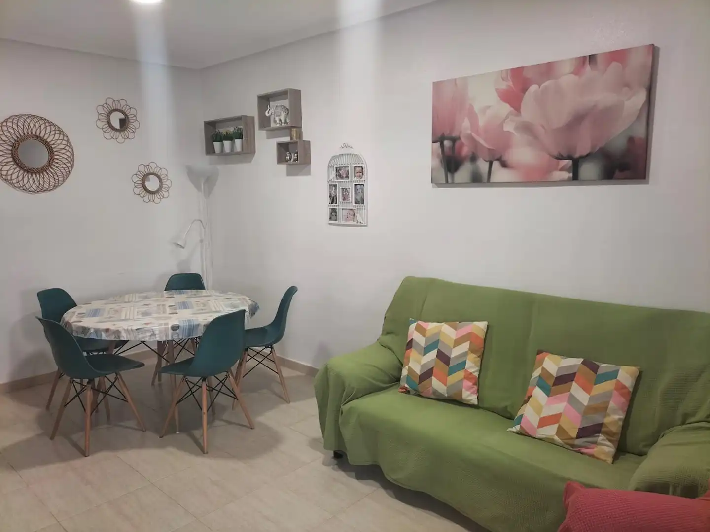 Planta baja de alquiler en Calle Alcalá de Henares, 151, Santiago de la Ribera Sala de estar de Planta baja de alquiler en San Javier con Aire acondicionado, Calefacción y Jardín privado