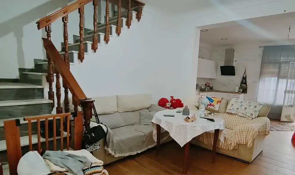 Casa adosada en venta en Calle Baños, 5, Villanueva de la Reina Sala de estar de Casa adosada en venta en Villanueva de la Reina con Balcón