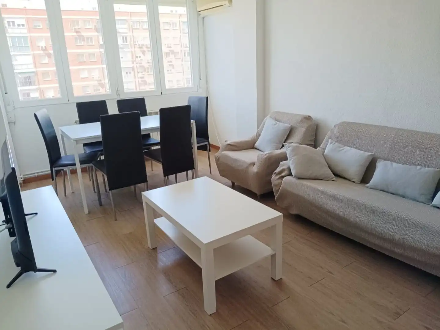 Flat for rent in Calle de Ginzo de Limia, 52, La Paz Flat for rent in Calle de Ginzo de Limia, 52, La Paz