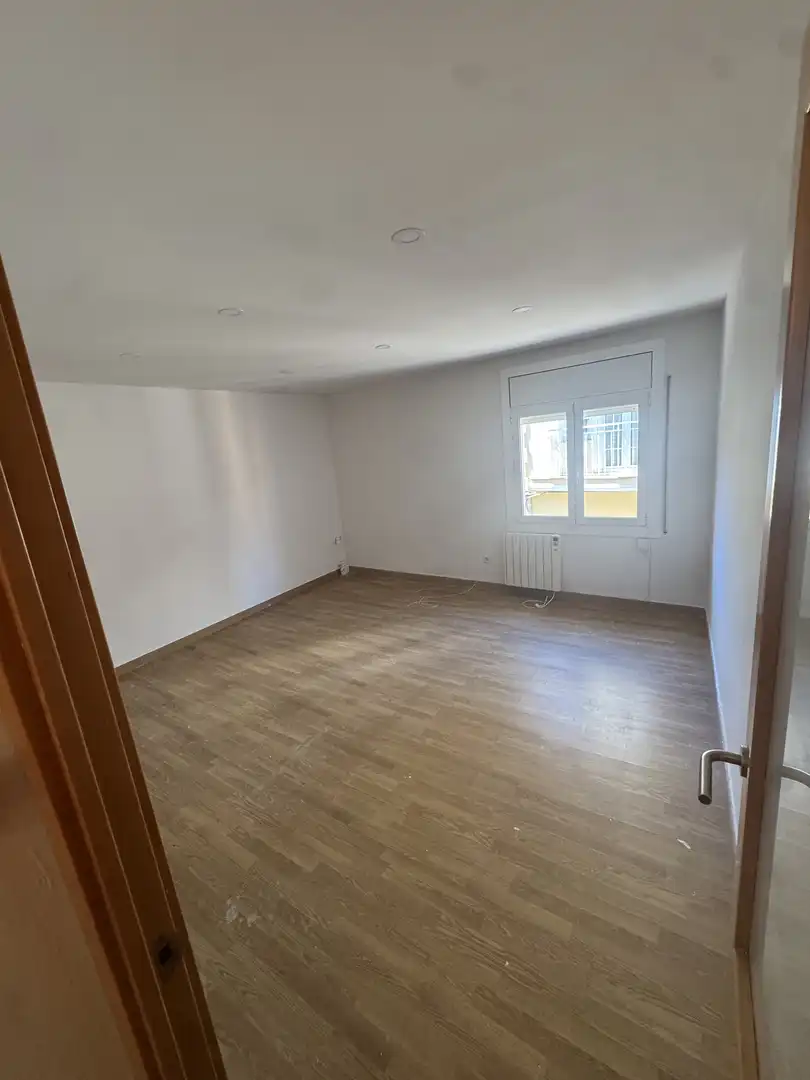 Piso en venta en Carrer de Sant Tomàs, 12, Centre - Estació Sala de estar de Piso en venta en Sant Cugat del Vallès con Terraza