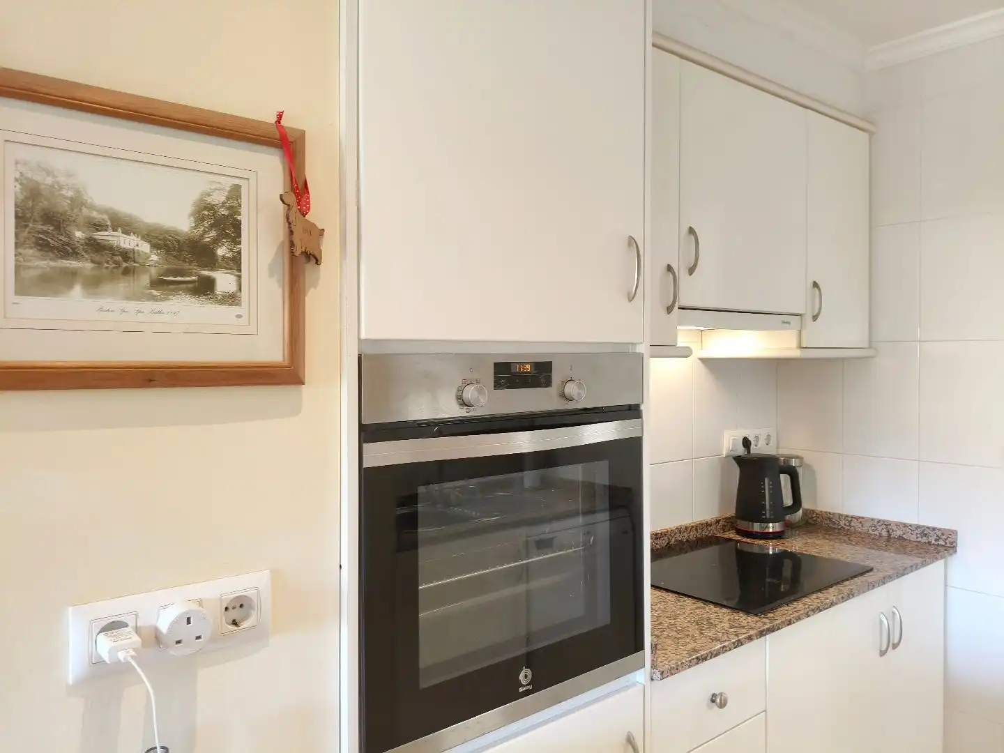 Flat for rent in Avenida de la Marina Alta, 6, Pedreguer Kitchen of Flat for rent in Pedreguer with Air Conditioner, Private garden and Terrace